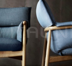 Кресло E015 Embrace Кресло E015 Embrace фабрика Carl Hansen & Son