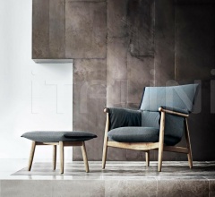 Кресло E015 Embrace Кресло E015 Embrace фабрика Carl Hansen & Son