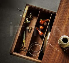 Итальянские Письменные столы - Письменный стол CH110 фабрика Carl Hansen & Son