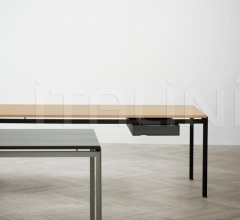 Итальянские Письменные столы - Письменный стол PK52A Student фабрика Carl Hansen & Son