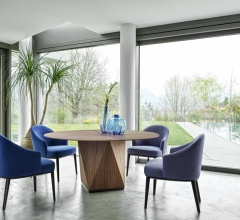 Стол обеденный PIANO DINING TABLE ROUND 160 Стол обеденный PIANO DINING TABLE ROUND 160 фабрика Rubelli Casa