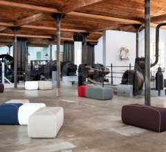 Итальянские Пуфы - Пуф Crossed фабрика B-Line