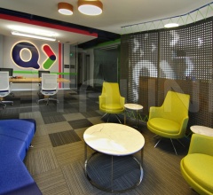 Кресло Loop фабрика B&T Design