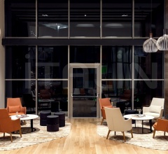 Кресло Loop фабрика B&T Design