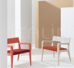 Кресло ARAGOSTA 582 Кресло ARAGOSTA 582 фабрика Billiani