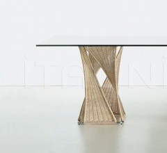 Стол обеденный Infinity фабрика Bonacina