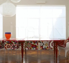 Кресло SHOWTIME ARMCHAIR Кресло SHOWTIME ARMCHAIR фабрика BD Barcelona Design