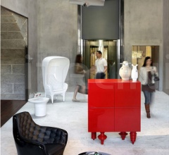 Кресло SHOWTIME ARMCHAIR Кресло SHOWTIME ARMCHAIR фабрика BD Barcelona Design