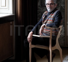 Стул с подлокотниками GAULINO CHAIR Стул с подлокотниками GAULINO CHAIR фабрика BD Barcelona Design