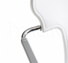 Стул с подлокотниками MINIVARIUS Стул с подлокотниками MINIVARIUS фабрика BD Barcelona Design