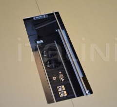 Итальянские Столы для конференц зала - Стол обеденный Table B Cable Management Итальянские Столы для конференц зала - Стол обеденный Table B Cable Management фабрика BD Barcelona Design