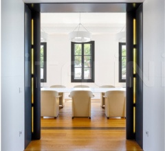 Итальянские Столы для конференц зала - Стол обеденный Table B Cable Management Итальянские Столы для конференц зала - Стол обеденный Table B Cable Management фабрика BD Barcelona Design