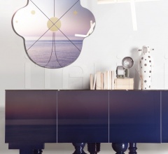 Настенное зеркало KING KONG Настенное зеркало KING KONG фабрика BD Barcelona Design