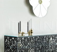 Настенное зеркало KING KONG Настенное зеркало KING KONG фабрика BD Barcelona Design