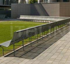 Скамья PERFORANO BENCH Скамья PERFORANO BENCH фабрика BD Barcelona Design