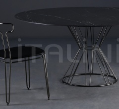 Стол обеденный Circus фабрика Colico