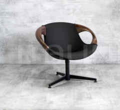 Кресло UP WOODEN ARMS 917 Кресло UP WOODEN ARMS 917 фабрика Tonon