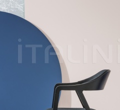 Стул с подлокотниками Layer 090 фабрика Billiani