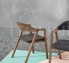 Стул с подлокотниками Layer 090 фабрика Billiani