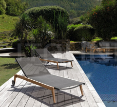 Кресло MOON//TEAK LIVING ARMCHAIR Кресло MOON//TEAK LIVING ARMCHAIR фабрика Talenti