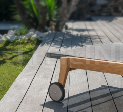Шезлонг MOON//TEAK SUNBED фабрика Talenti
