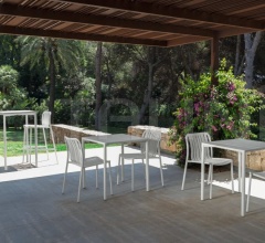 Стол обеденный TROCADERO TABLE 80×80 Стол обеденный TROCADERO TABLE 80×80 фабрика Talenti