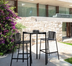 Барный стол TROCADERO BAR TABLE 60×60 Барный стол TROCADERO BAR TABLE 60×60 фабрика Talenti