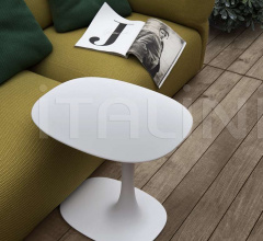 Столик Awa Outdoor фабрика B&B Italia