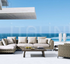 Диван Ray Outdoor Natural Диван Ray Outdoor Natural фабрика B&B Italia