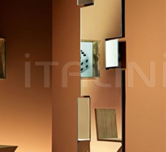 Настенное зеркало hiroshi Настенное зеркало hiroshi фабрика Fiam