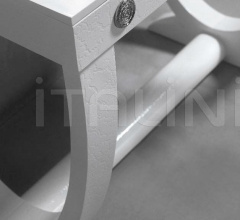 Итальянские Ванная - Консоль под раковину NICOSIA B1350/00 Итальянские Ванная - Консоль под раковину NICOSIA B1350/00 фабрика Coleccion Alexandra