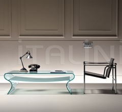 Столик журнальный charlotte Столик журнальный charlotte фабрика Fiam