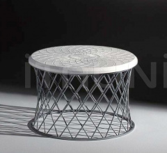 Кофейный столик WIKA A1955 Кофейный столик WIKA A1955 фабрика Coleccion Alexandra