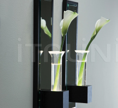 Настенный светильник LALA AP SOLIFLOR Настенный светильник LALA AP SOLIFLOR фабрика Contardi