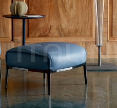 Итальянские Пуфы - Пуф Archibald King фабрика Poltrona Frau