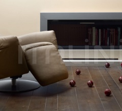 Кресло Pillow фабрика Poltrona Frau