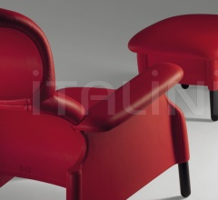 Пуф Sanluca Пуф Sanluca фабрика Poltrona Frau