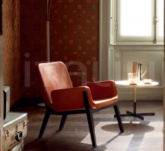 Кресло Jockey Кресло Jockey фабрика Poltrona Frau