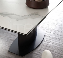 Итальянские Столы обеденные - Стол обеденный Discovery Итальянские Столы обеденные - Стол обеденный Discovery фабрика Domitalia