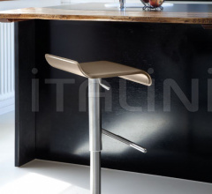 Барный стул Swing-SG5/6 Барный стул Swing-SG5/6 фабрика Domitalia