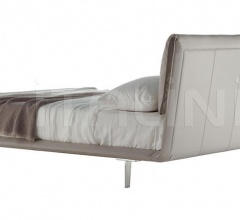 Итальянские Кровати - Кровать John-John Итальянские Кровати - Кровать John-John фабрика Poltrona Frau