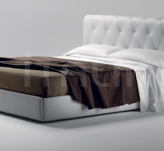 Итальянские Кровати - Кровать Bluemoon фабрика Poltrona Frau