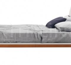 Итальянские Кровати - Кровать Giselle фабрика Poltrona Frau