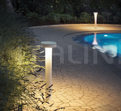 Итальянские Уличные светильники - Напольный светильник TESLA PT4 BIG фабрика Ideal Lux