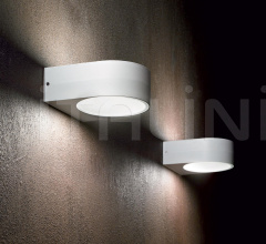 Итальянские Уличные светильники - Настенный светильник IKO AP1 фабрика Ideal Lux