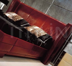 Кровать Savoy Pelle Кровать Savoy Pelle фабрика Ulivi Salotti