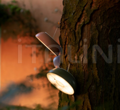 Итальянские Уличные светильники - Настенный светильник float фабрика Axo Light