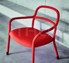 Кресло Pippi AP фабрика Midj in Italy