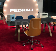 Кресло ELINOR 3755 Кресло ELINOR 3755 фабрика Pedrali