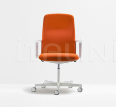 Кресло TEMPS 3765 Кресло TEMPS 3765 фабрика Pedrali